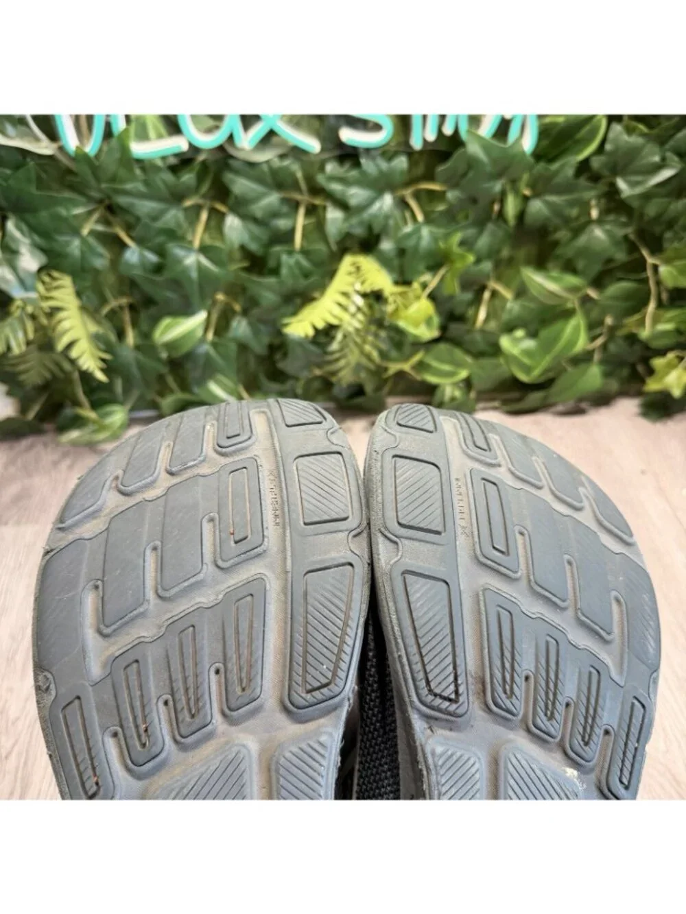 Altra Escalante 4 Shoes Men's Size 10.5 Black Zero Drop Trail Running Sneakers